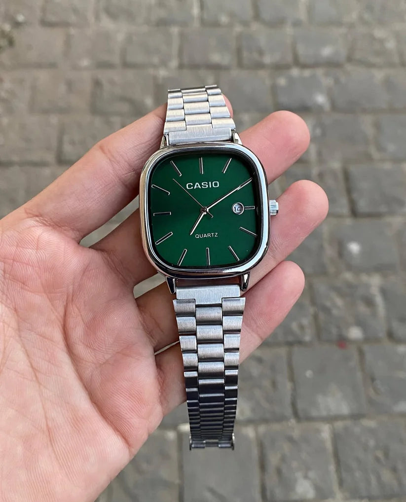 Casio Vintage Analogue Watch – Classic Minimal Design | Unisex Everyday Timepiece